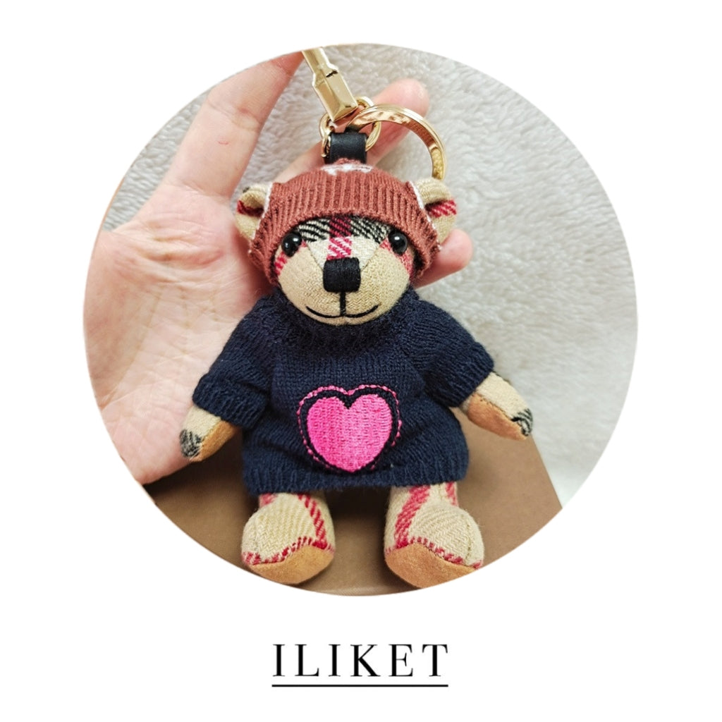 1:1 Thomas Bear Charm Navy blue sweater with pink heart cute bag rainbow pendant party fashion ornament bag pendant girlfriend boyfriend bear car interior decoration