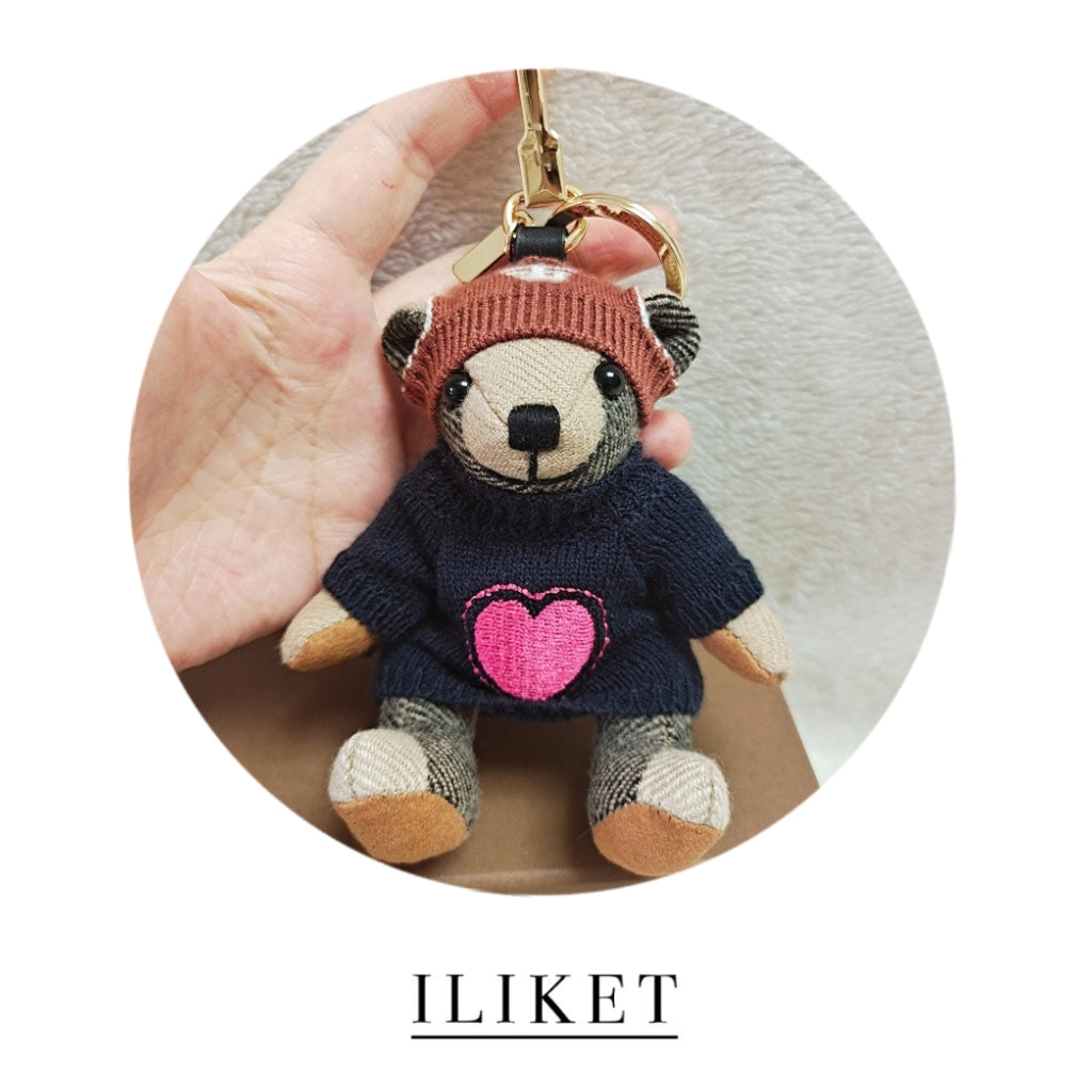 1:1 Thomas Bear Charm Navy blue sweater with pink heart cute bag rainbow pendant party fashion ornament bag pendant girlfriend boyfriend bear car interior decoration