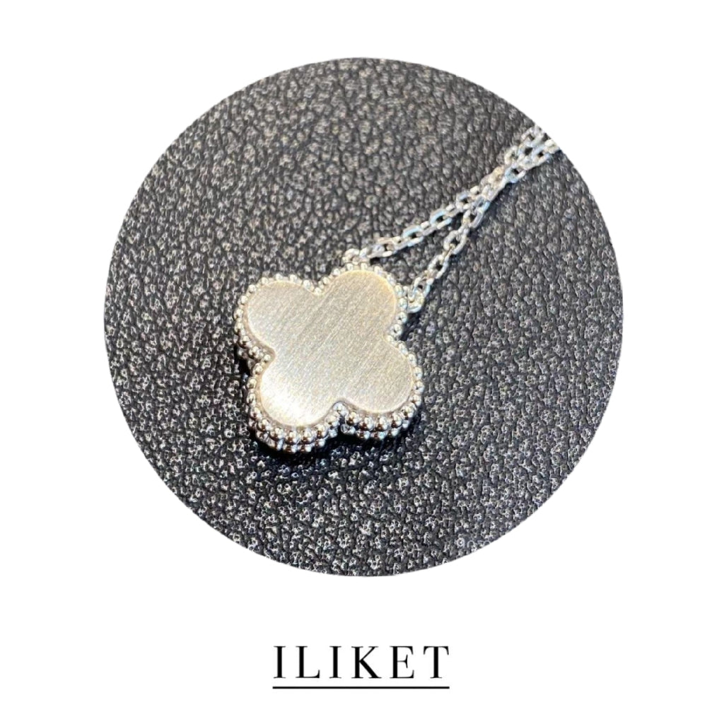 Four-Leaf Clover Necklace 18k yellow gold& rose gold &white gold gray Shell Clavicle Chain