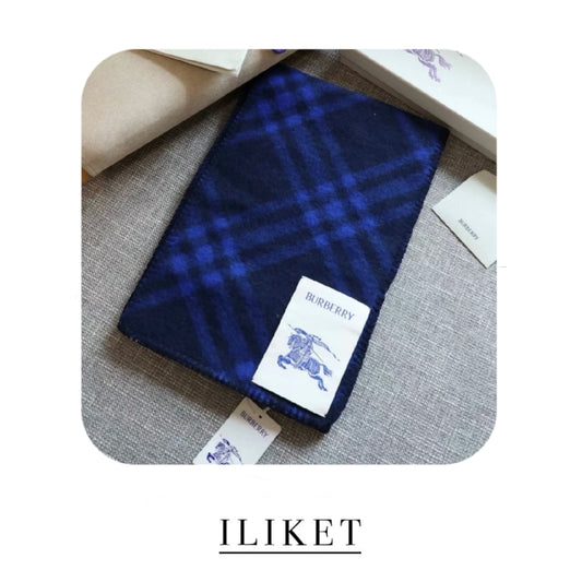 100% cashmere Check Scarf (Dark Blue & White )Rectangular double-faced woven cashmere scarf Jacquard check pattern Logo patch at face Cashmere Scarf