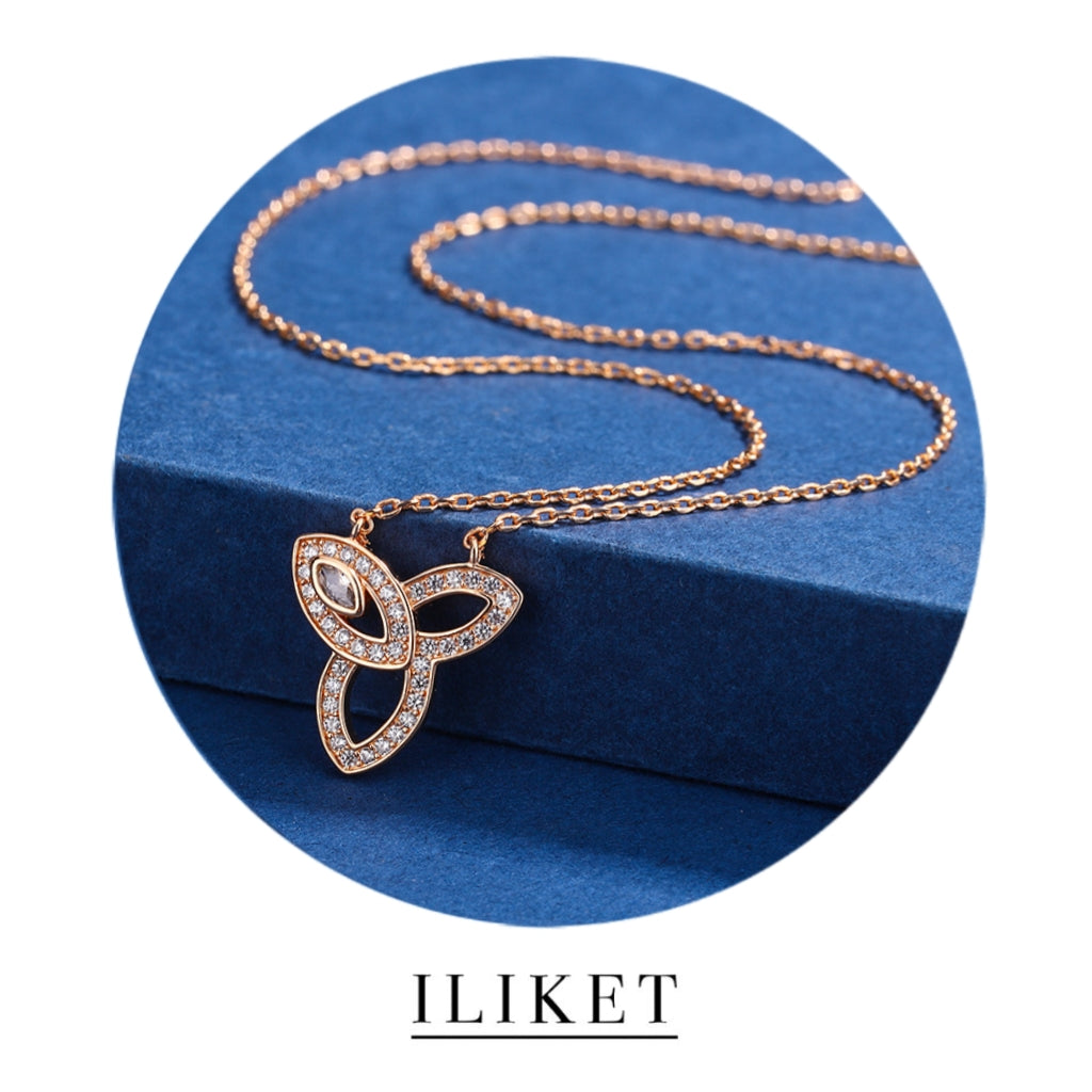 18K Rose Gold& White Gold with Diamond Iris Flower simple daily Clavicle Chain Necklace